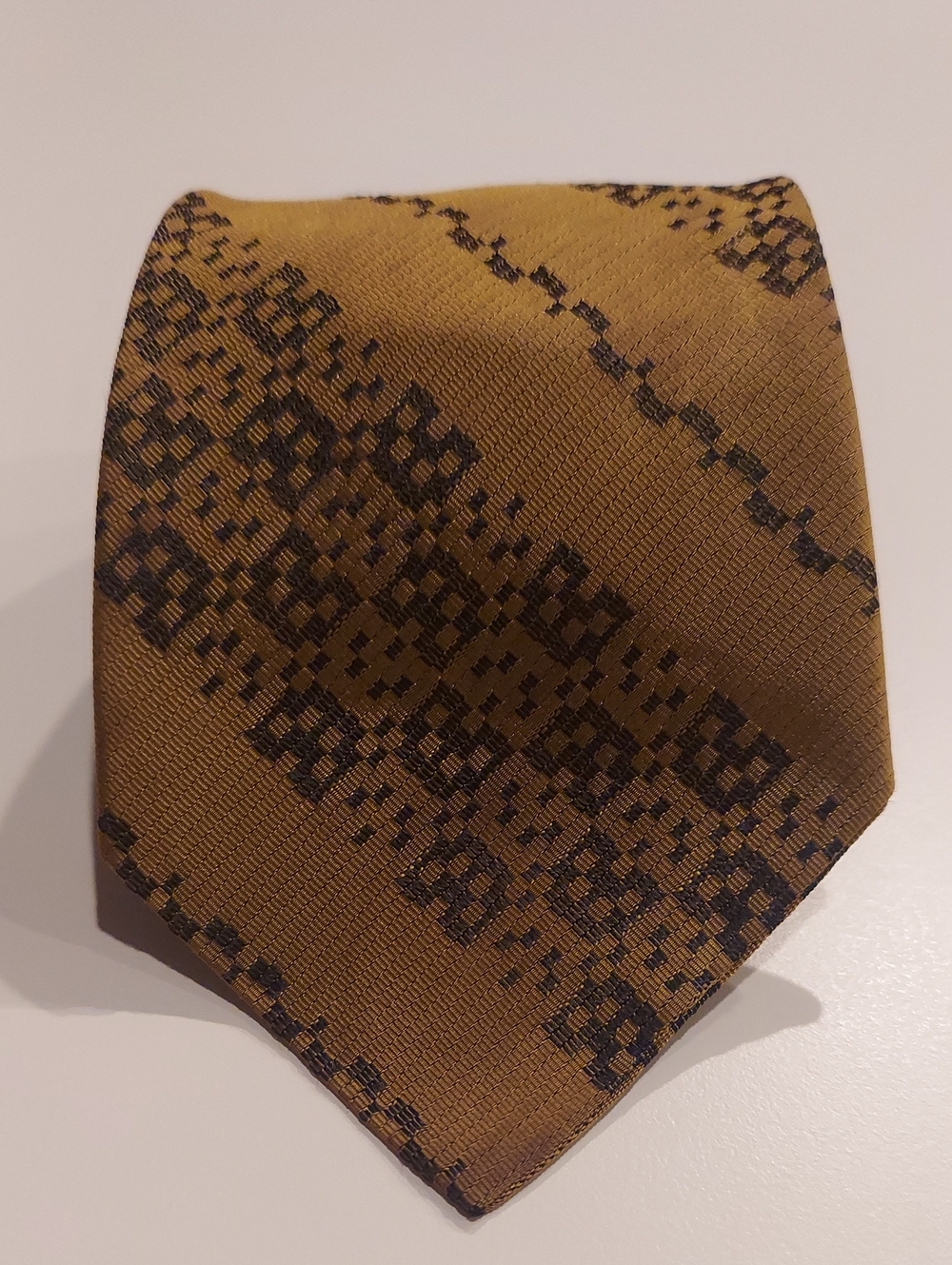Vintage Brown Tie with Dark Geometric Pattern